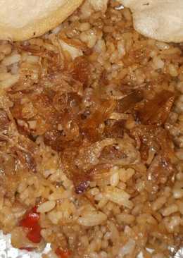 Nasi goreng ikan teri (bekal sekolah)