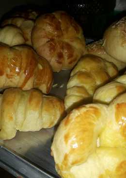 Roti Manis Aneka Isian