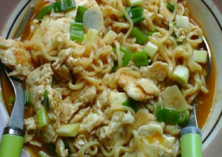  Resep  Mie  kari  instan oleh Dapur Rempong Cookpad