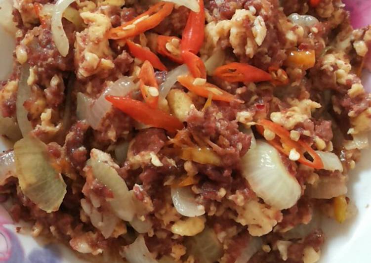 gambar untuk resep makanan Tumis kornet pedas bawang bombay