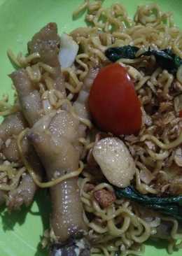 Mi goreng cemek (ceker nyemek)