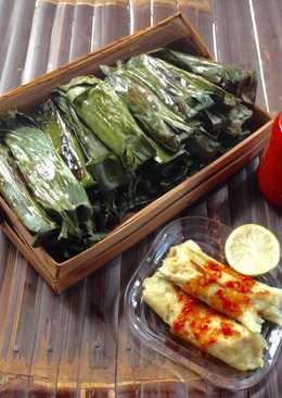 Otak otak saus merah