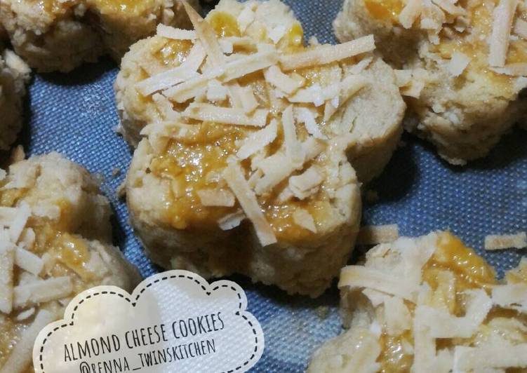 resep lengkap untuk Almond cheese cookies (no flour)