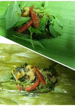 Pepes ayam pedas