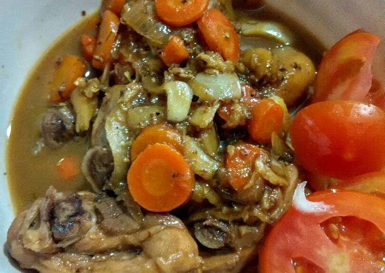  Resep  Semur ayam  wortel praktis  oleh Dinda Fauzia Anindar 