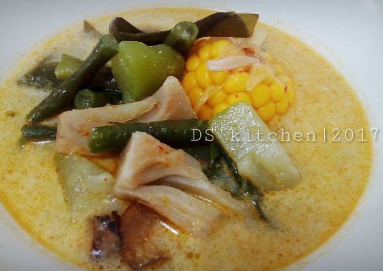 resep lengkap untuk Sayur Lodeh Simpel Kesukaan Suami