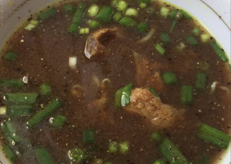 gambar untuk resep makanan Rawon daging sapi