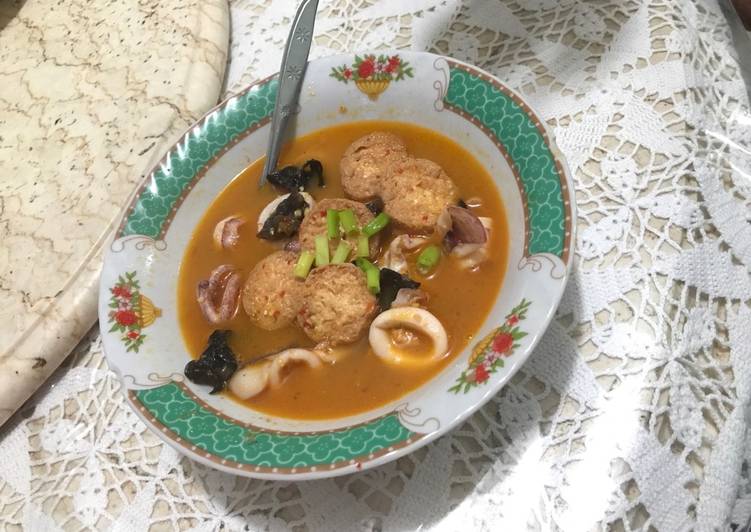 Resep Sup merah cumi tofu Kiriman dari Triauliyaa