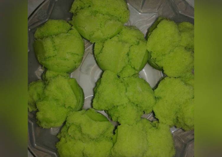 resep lengkap untuk Kue apem ijo