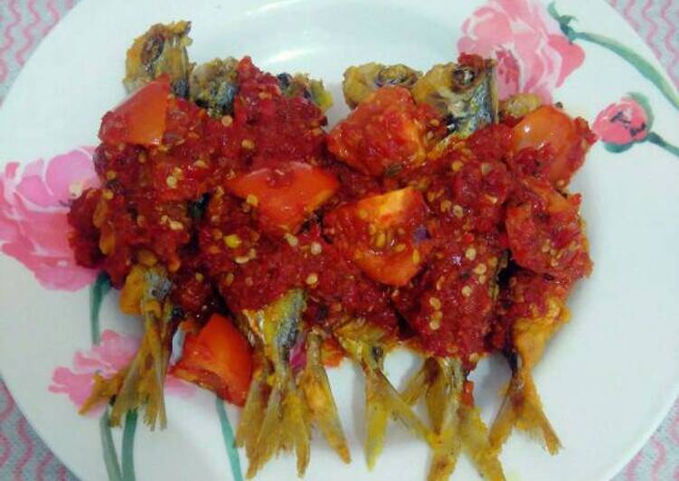 resep makanan Ikan seluang sambal terasi