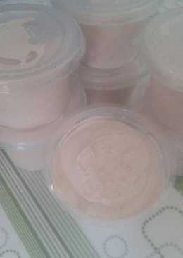 Es krim coklat lembut sederhana