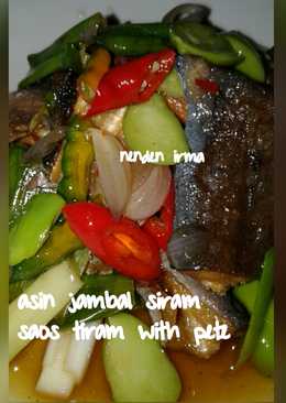 Asin jambal saos tiram with pete