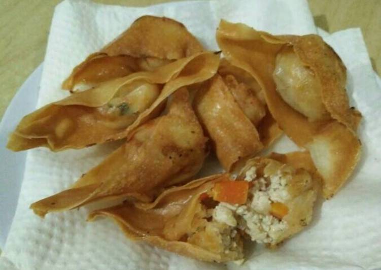 bahan dan cara membuat Pangsit Goreng Tahu Vegetarian