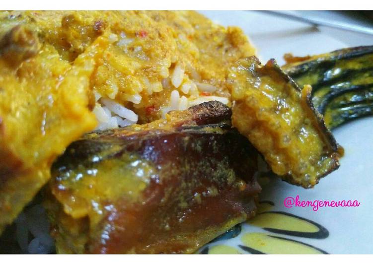 resep makanan Kothokan Iwak Pe ?