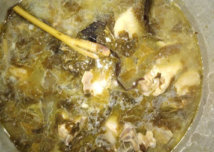 Ayam Masak Daun Kedondong #BikinRamadanBerkesan