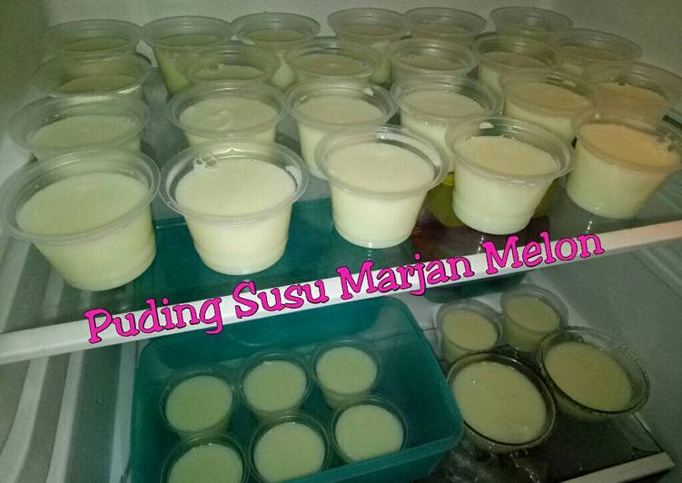 bahan dan cara membuat Puding susu marjan melon