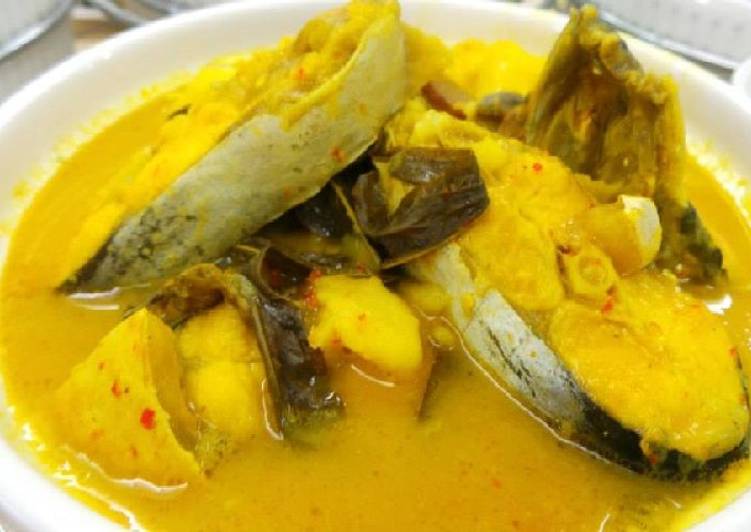 gambar untuk cara membuat Patin bumbu kuning sederhana