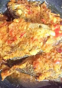 Ikan Kembung Bumbu Kuning