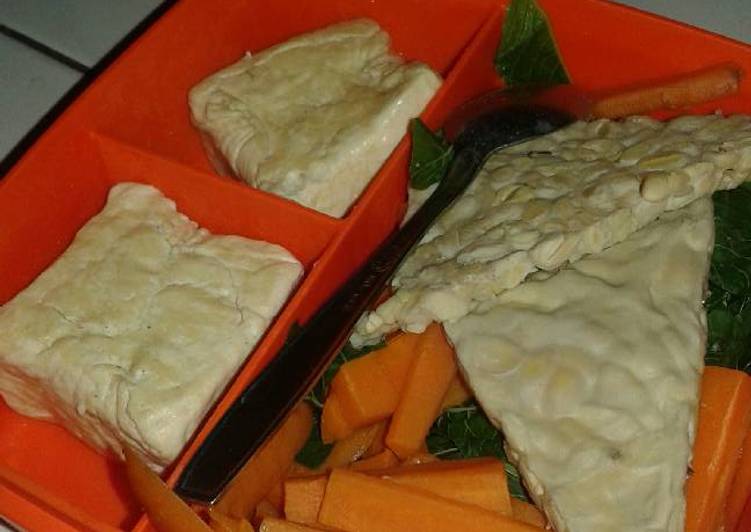 Resep Sayur dan Tahu Tempe Rebus (Menu Diet) Oleh nisitasari