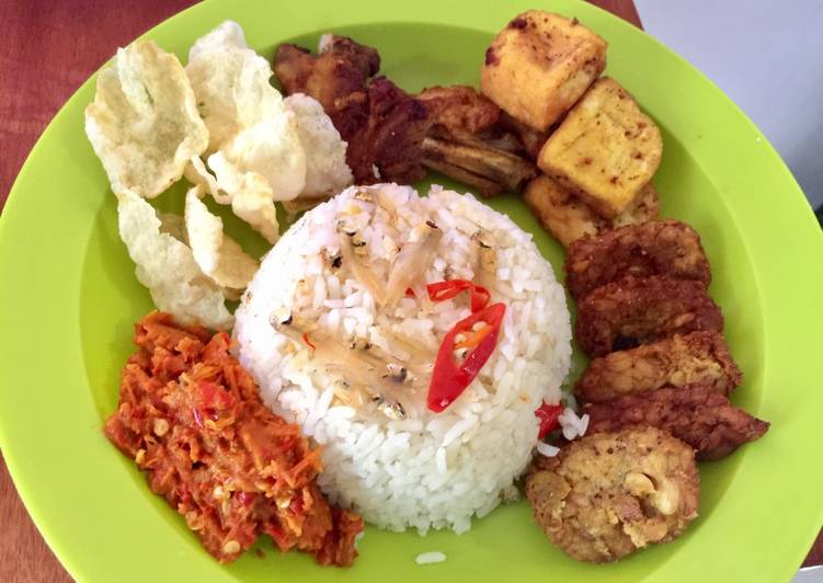 resep lengkap untuk 3. Nasi liwet Sambal Belacan