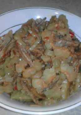 Tumis Paria Ikan Teri Pedas