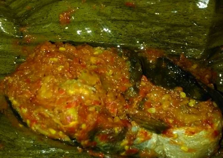 gambar untuk resep makanan Pepes Ikan Patin