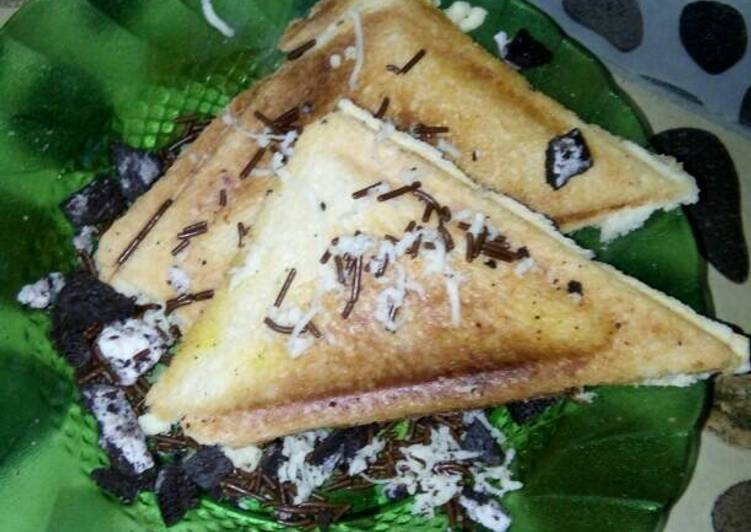 Resep Roti bakar/panggang coklat keju Dari fitri