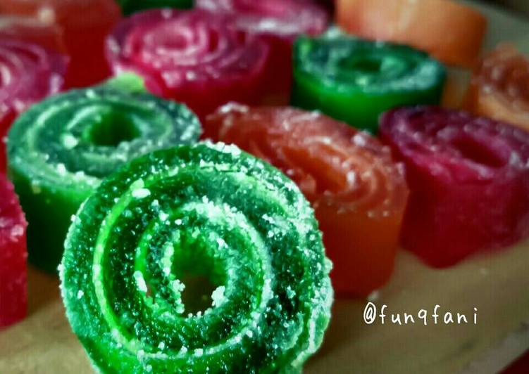 gambar untuk resep Candy Roll Krius Aneka Rasa