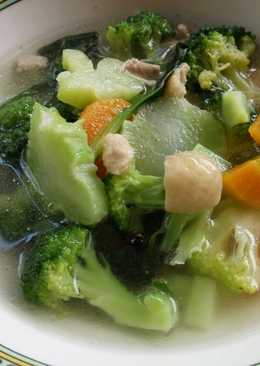 Sup brokoli ayam simple