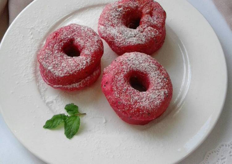 cara membuat DoNaga (Donat buah Naga)