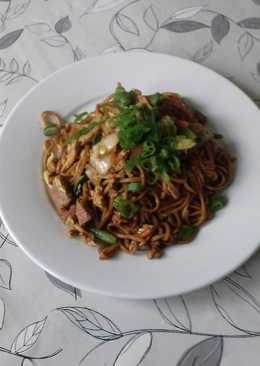 Mie goreng kecap manis