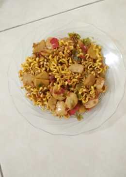 Mie goreng baso