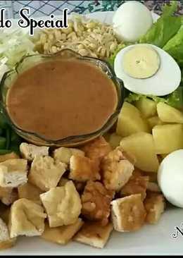Gado - Gado Spesial
