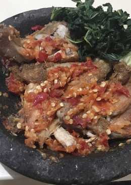 Ayam Penyet Sambal Korek (Simple ala Anak Kos)