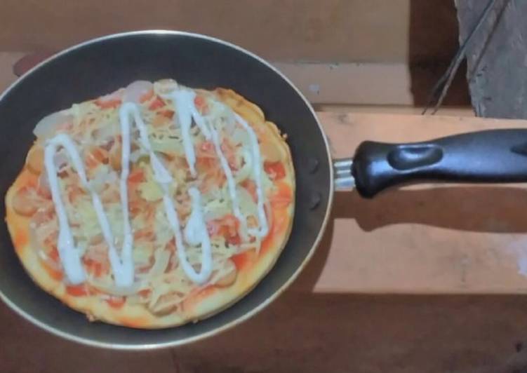 gambar untuk resep Pizza Teflon Instant Enak