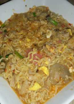 Seblak x mie sedap kuah kari ayam