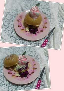 Burger Buah dan EsKrim