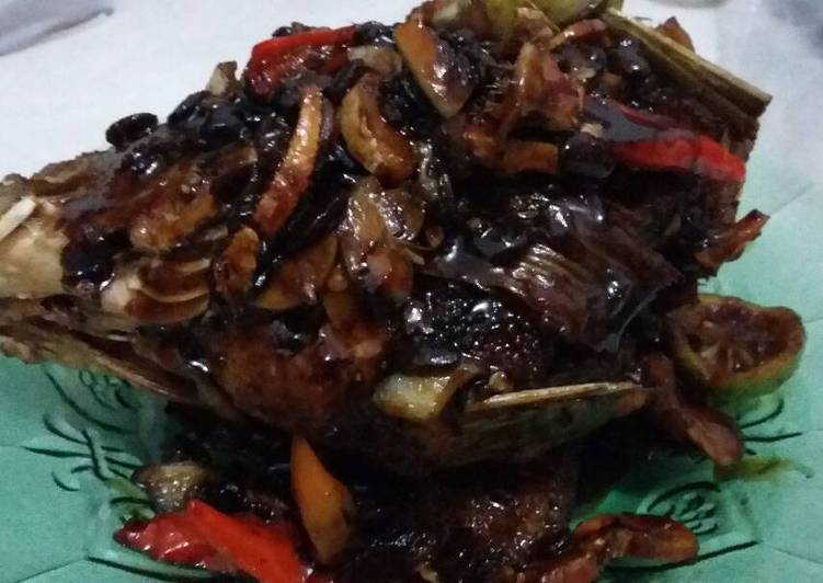 gambar untuk resep makanan Kerapu Goreng Kecap Karamel