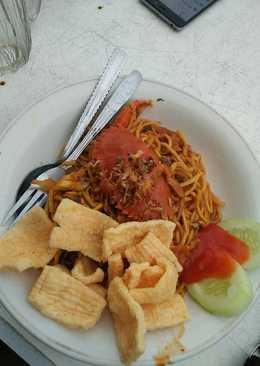 Mie aceh kepiting