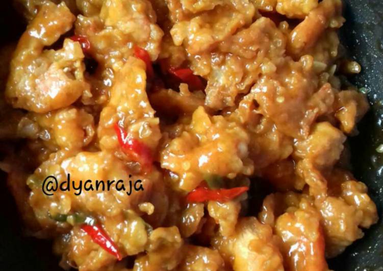 resep makanan Udang goreng tepung saus tiram pedas asam