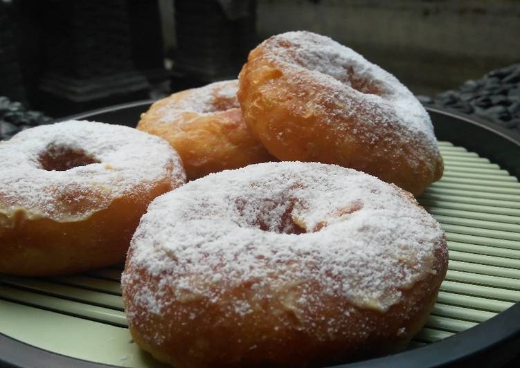 resep lengkap untuk Donat Kentang Empuk Simple