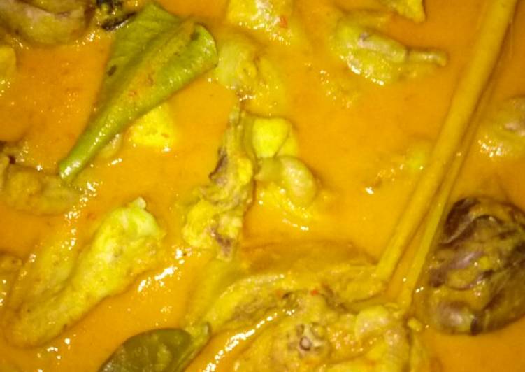  Resep Gulai Ayam Pedas Tanpa Santan  oleh Dapoer Sandria 