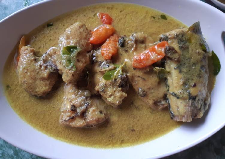 resep masakan Ikan Tenggiri Bumbu Kuning