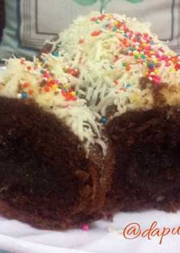 Choco Roll Cake with Selai Nanas