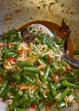 Tumis kacang panjang teri