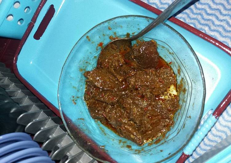 gambar untuk resep makanan Rendang sapi maknyuuuuss