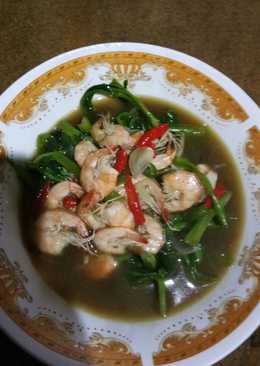 Tumis kangkung udang saus tiram