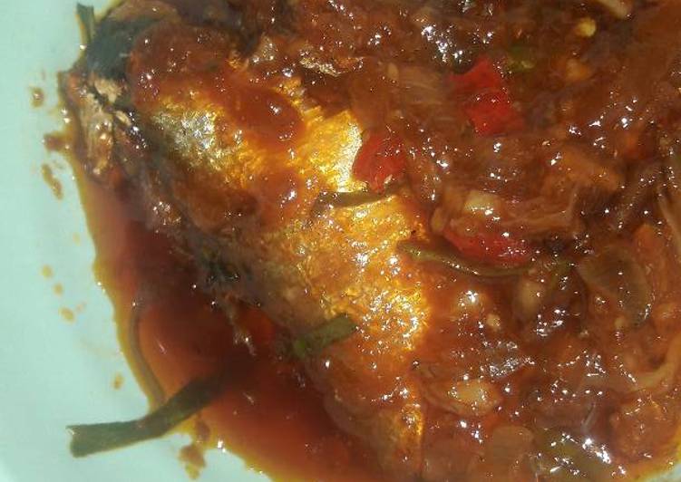 Resep Ikan  sarden  sambal oleh Lisa Marita Cookpad