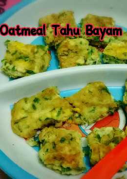 OOTB (omelet oatmeal tahu bayam) toddler meal