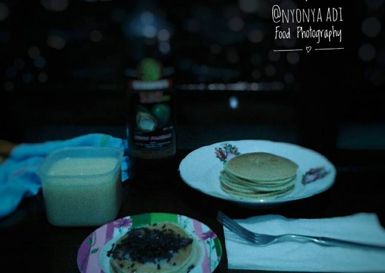 Resep Pancake Coklat, Susu dan Syrup Kiriman dari Roshyidatul Ilma